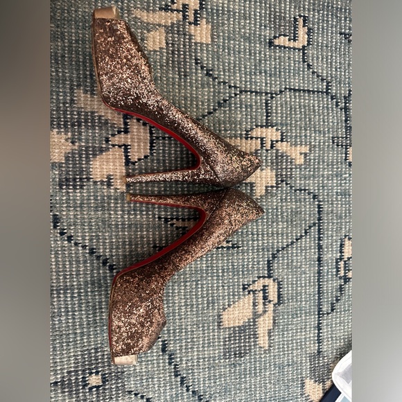 Christian Louboutin- size 38.5 - stilettos - Picture 2 of 3